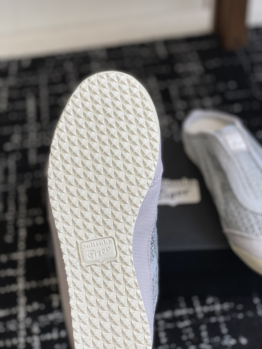 代购级
情侣款 Onitsuka Tiger鬼塚虎MEXICO 66 Sabot织物经典耐磨透气 低帮生