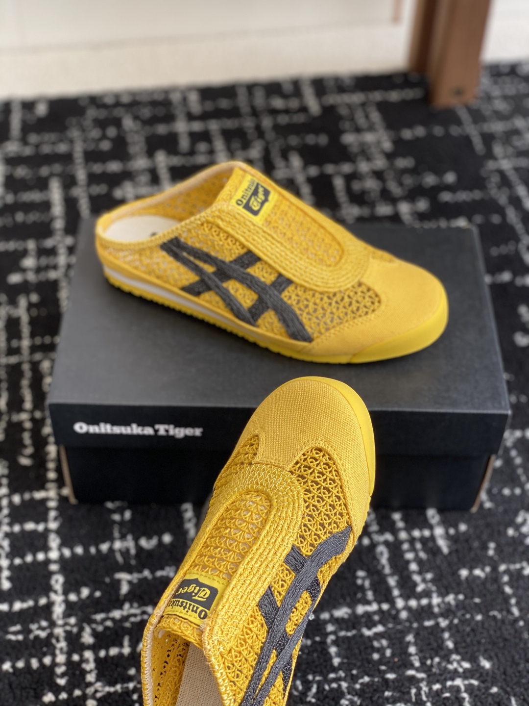 代购级
情侣款 Onitsuka Tiger鬼塚虎MEXICO 66 Sabot织物经典耐磨透气 低帮生