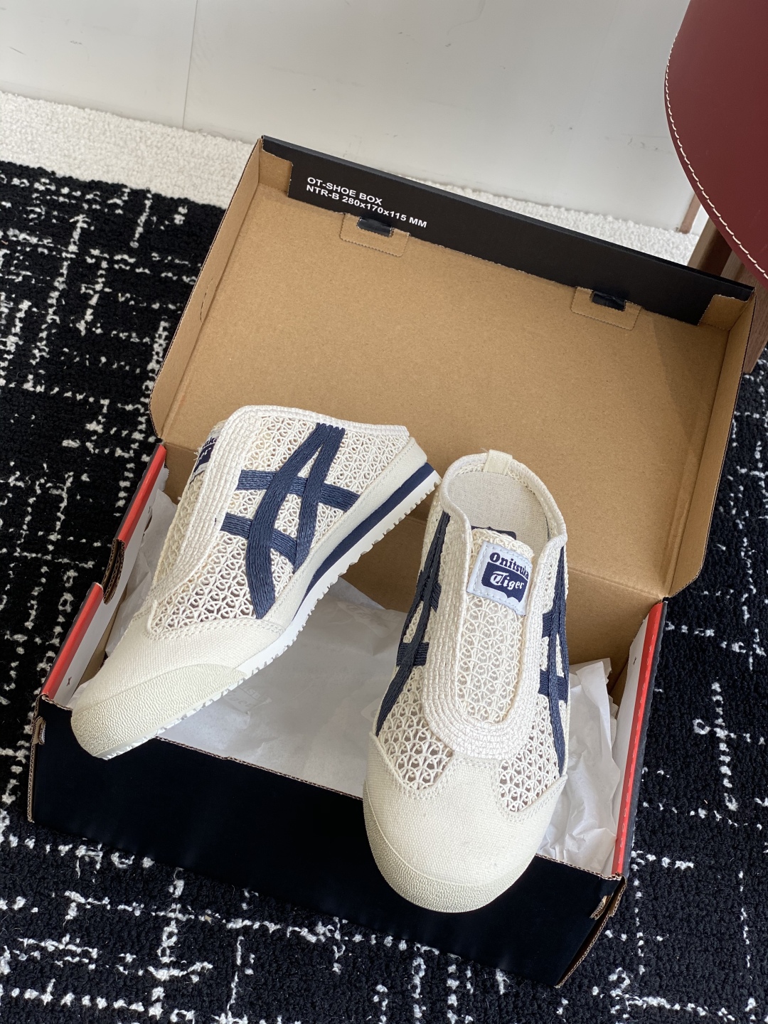 代购级
情侣款 Onitsuka Tiger鬼塚虎MEXICO 66 Sabot织物经典耐磨透气 低帮生