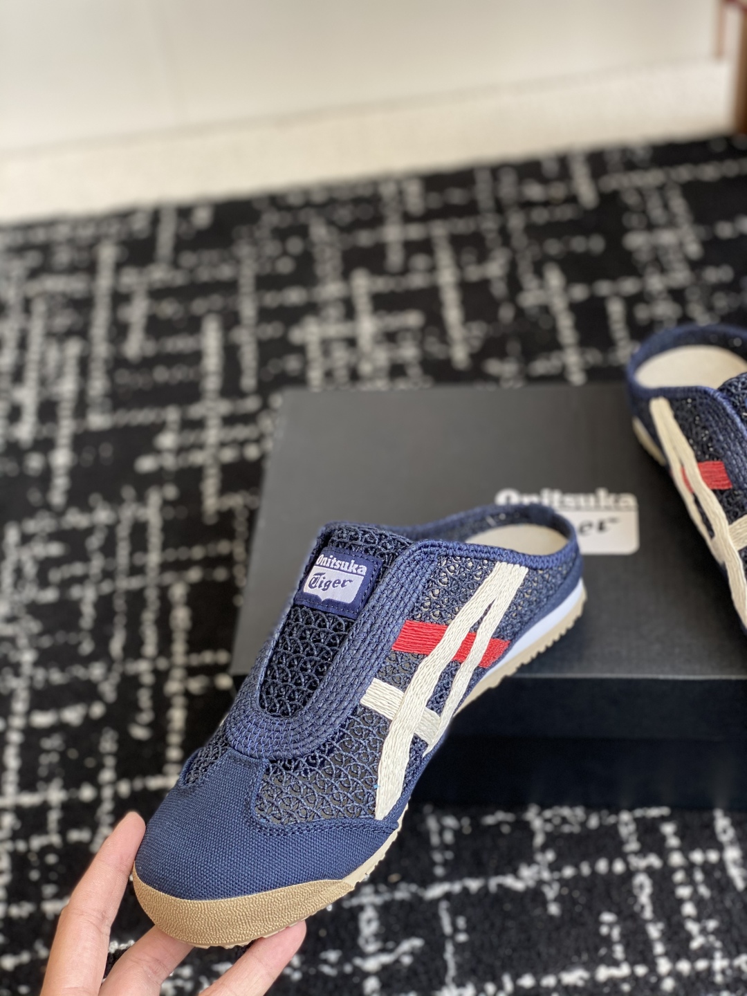代购级
情侣款 Onitsuka Tiger鬼塚虎MEXICO 66 Sabot织物经典耐磨透气 低帮生