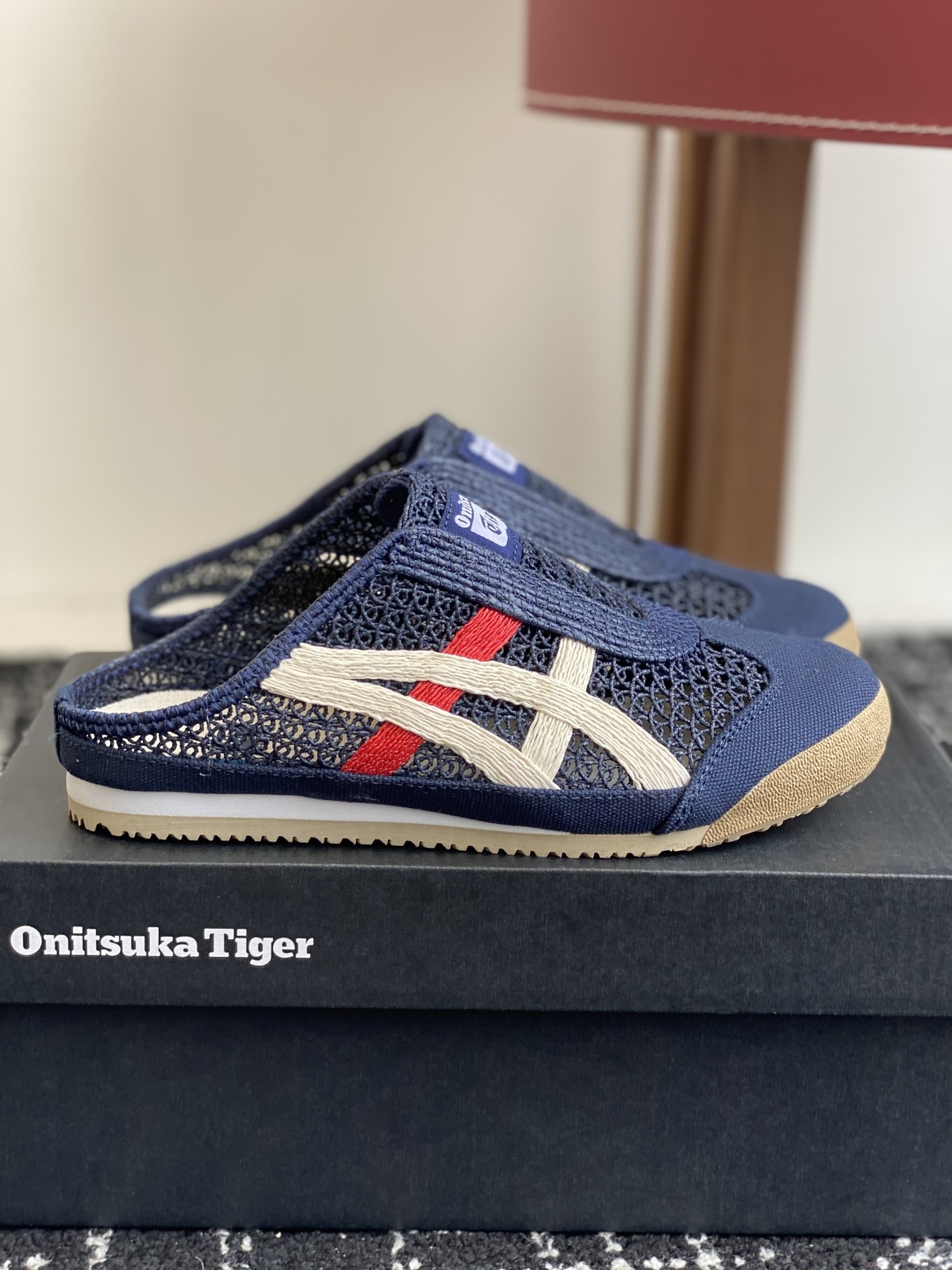 代购级
情侣款 Onitsuka Tiger鬼塚虎MEXICO 66 Sabot织物经典耐磨透气 低帮生