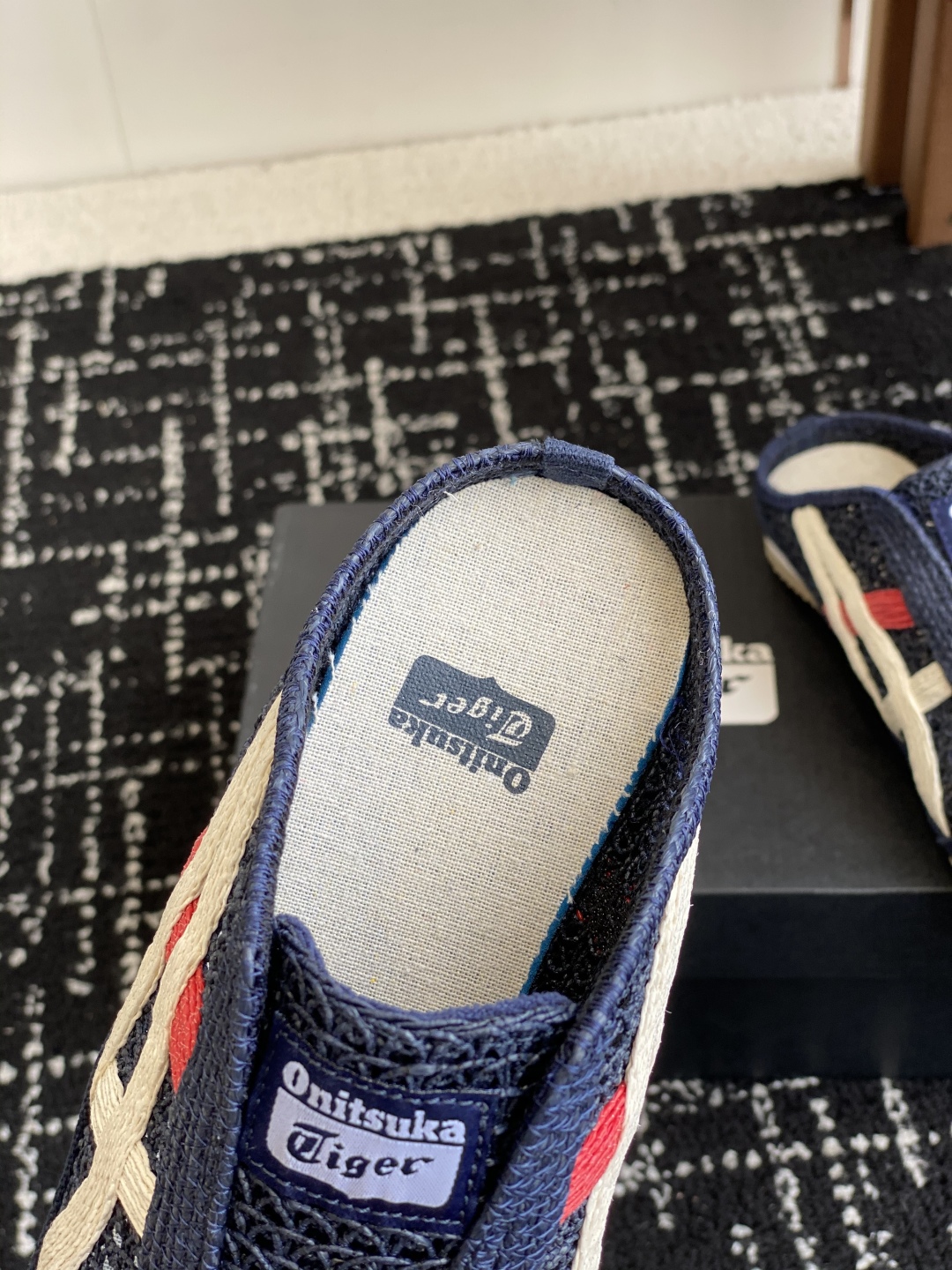 代购级
情侣款 Onitsuka Tiger鬼塚虎MEXICO 66 Sabot织物经典耐磨透气 低帮生