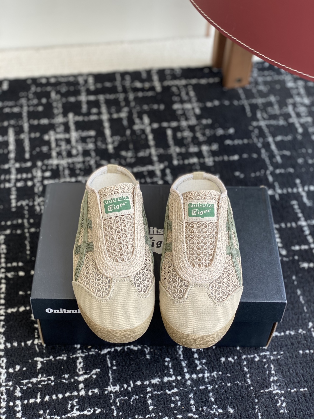 代购级
情侣款 Onitsuka Tiger鬼塚虎MEXICO 66 Sabot织物经典耐磨透气 低帮生