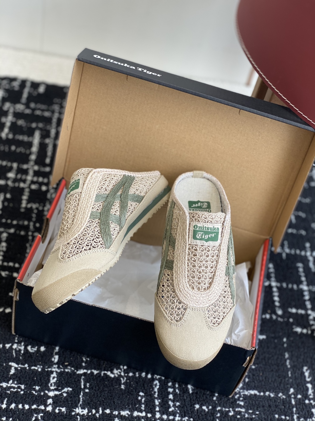 代购级
情侣款 Onitsuka Tiger鬼塚虎MEXICO 66 Sabot织物经典耐磨透气 低帮生