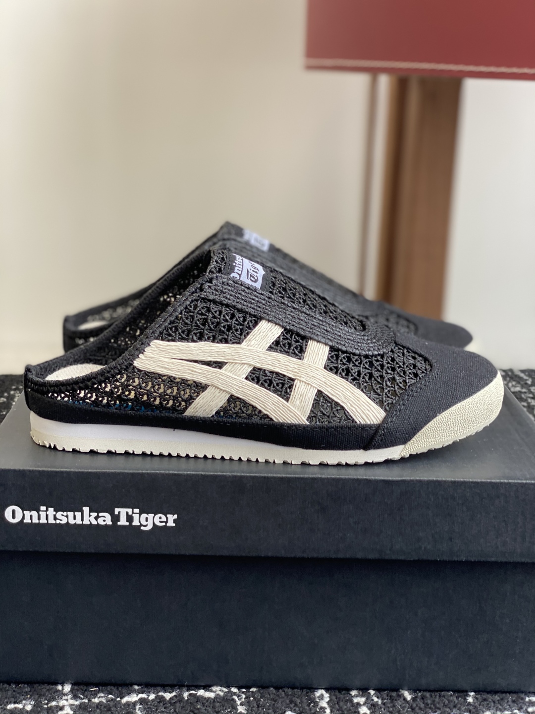 代购级
情侣款 Onitsuka Tiger鬼塚虎MEXICO 66 Sabot织物经典耐磨透气 低帮生