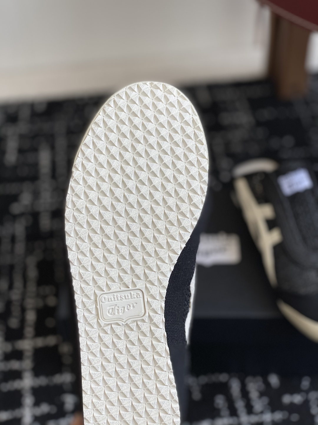 代购级
情侣款 Onitsuka Tiger鬼塚虎MEXICO 66 Sabot织物经典耐磨透气 低帮生