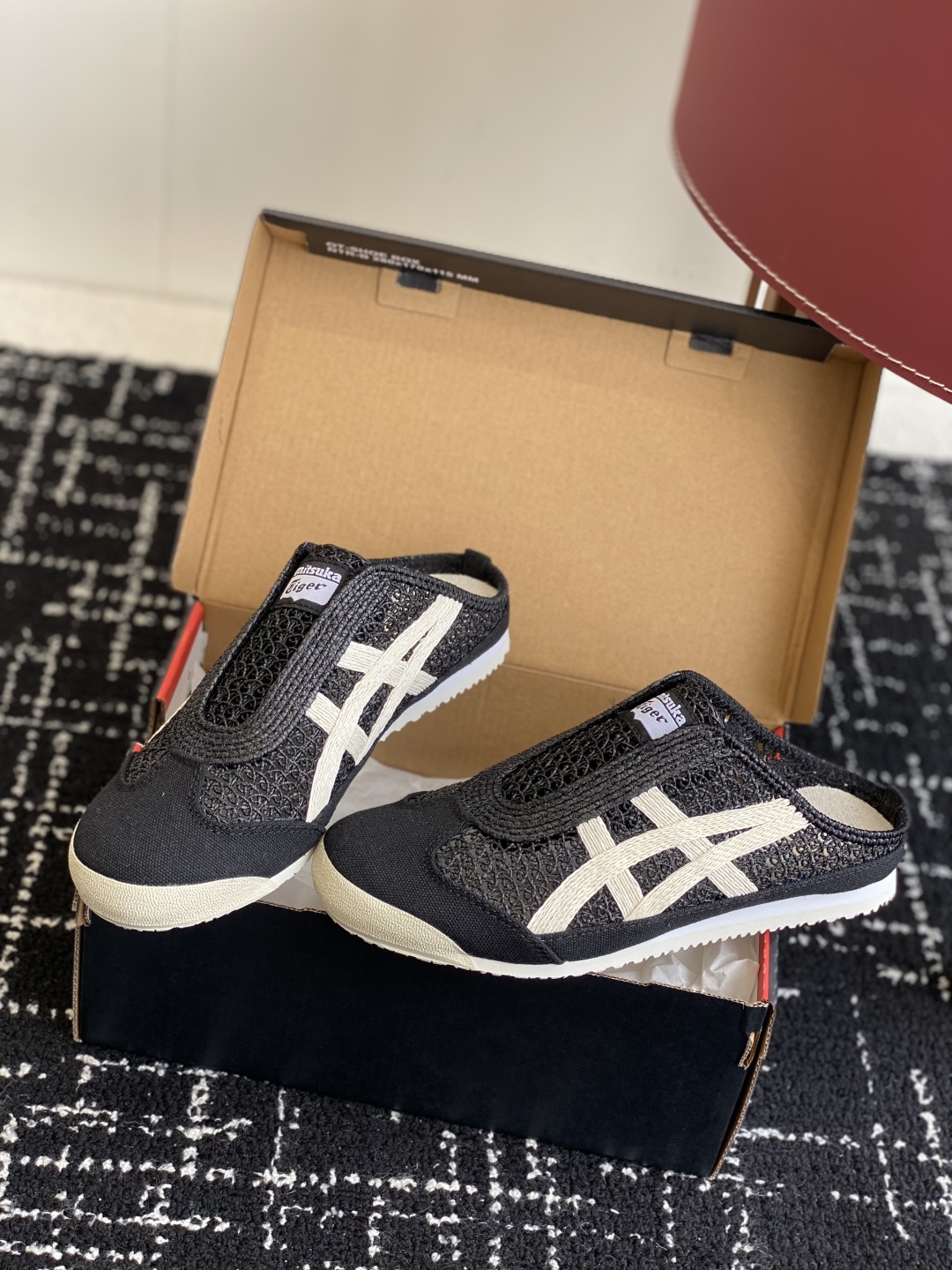 代购级
情侣款 Onitsuka Tiger鬼塚虎MEXICO 66 Sabot织物经典耐磨透气 低帮生
