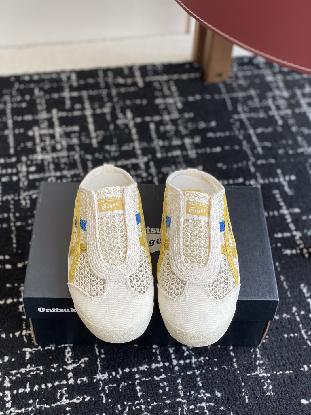 代购级
情侣款 Onitsuka Tiger鬼塚虎MEXICO 66 Sabot织物经典耐磨透气 低帮生
