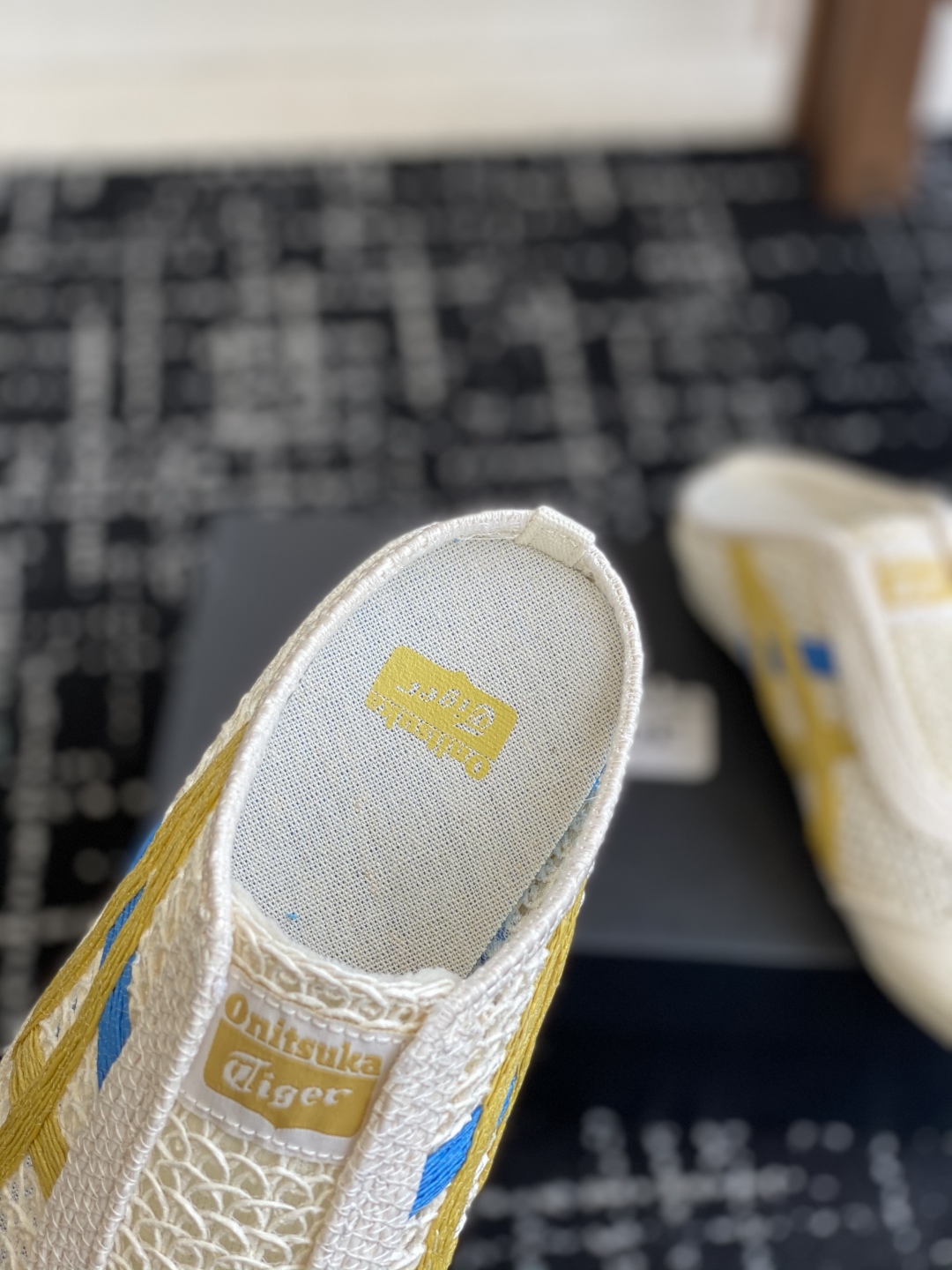 代购级
情侣款 Onitsuka Tiger鬼塚虎MEXICO 66 Sabot织物经典耐磨透气 低帮生