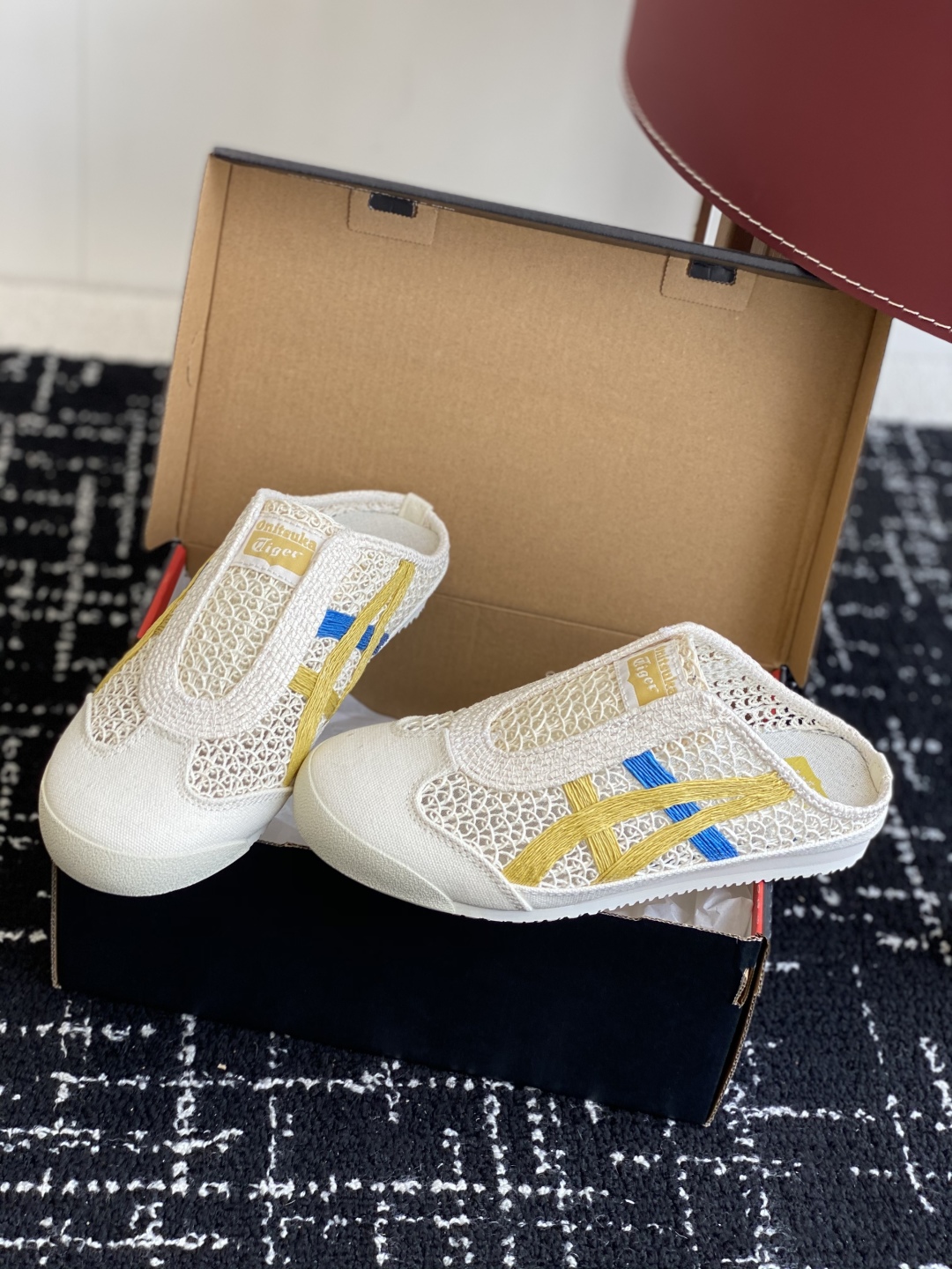 代购级
情侣款 Onitsuka Tiger鬼塚虎MEXICO 66 Sabot织物经典耐磨透气 低帮生
