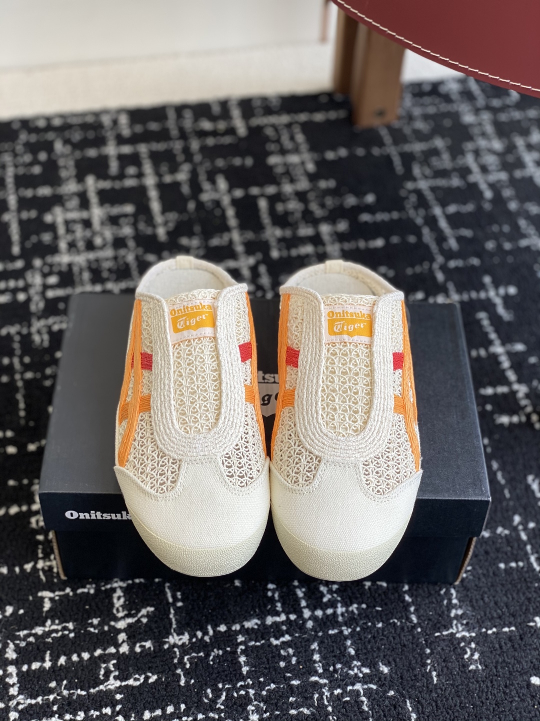 代购级
情侣款 Onitsuka Tiger鬼塚虎MEXICO 66 Sabot织物经典耐磨透气 低帮生