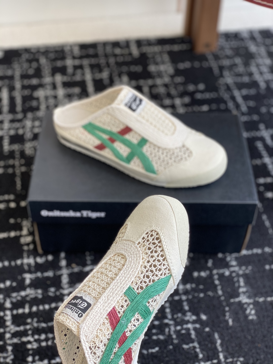 代购级
情侣款 Onitsuka Tiger鬼塚虎MEXICO 66 Sabot织物经典耐磨透气 低帮生