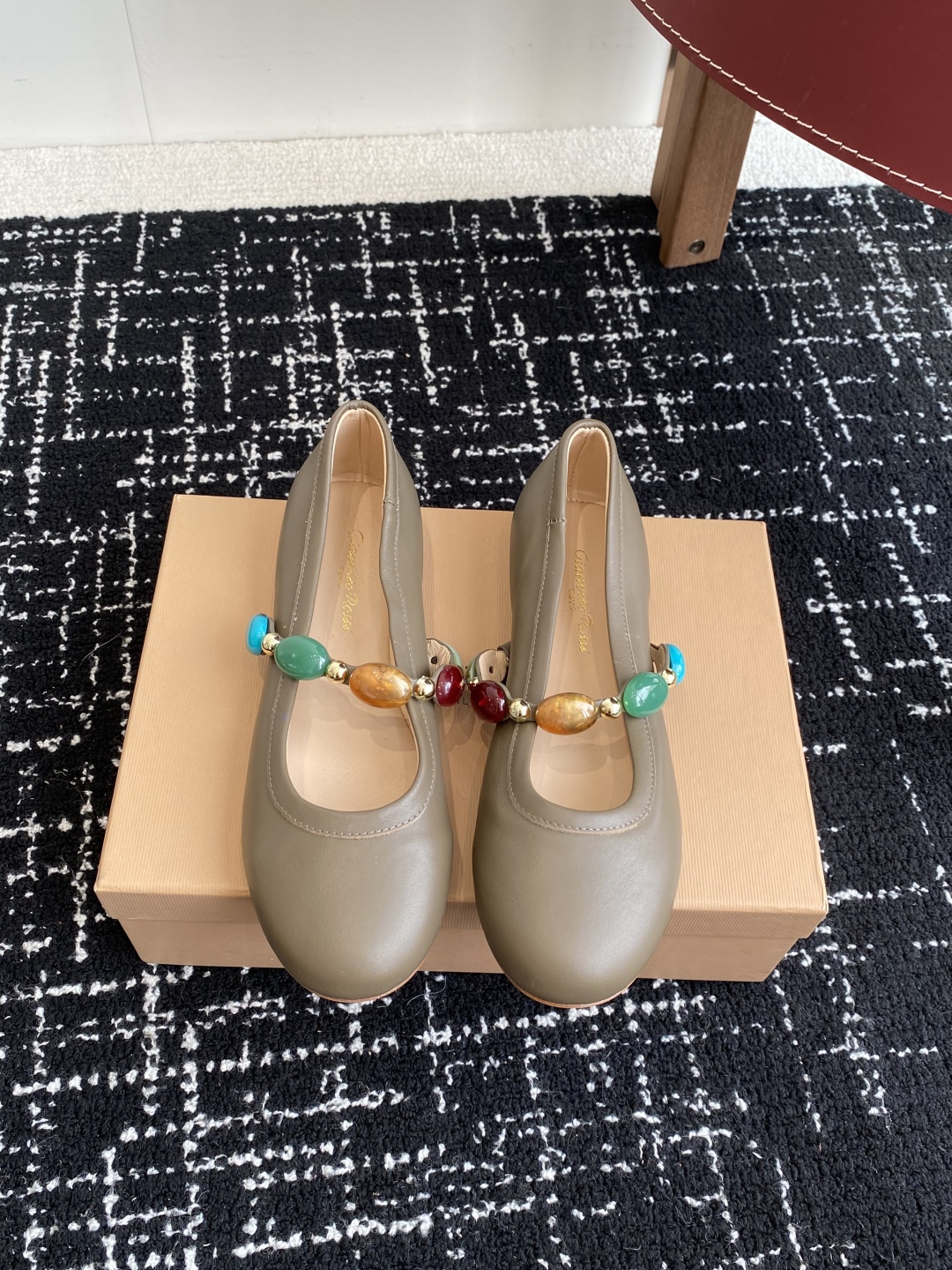 代购级
Gianvito Rossi 25ss 春夏新款 芭蕾舞 单鞋 

原版购入1比1打造 套楦工艺