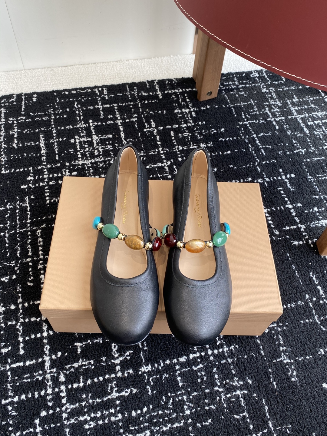 代购级
Gianvito Rossi 25ss 春夏新款 芭蕾舞 单鞋 

原版购入1比1打造 套楦工艺