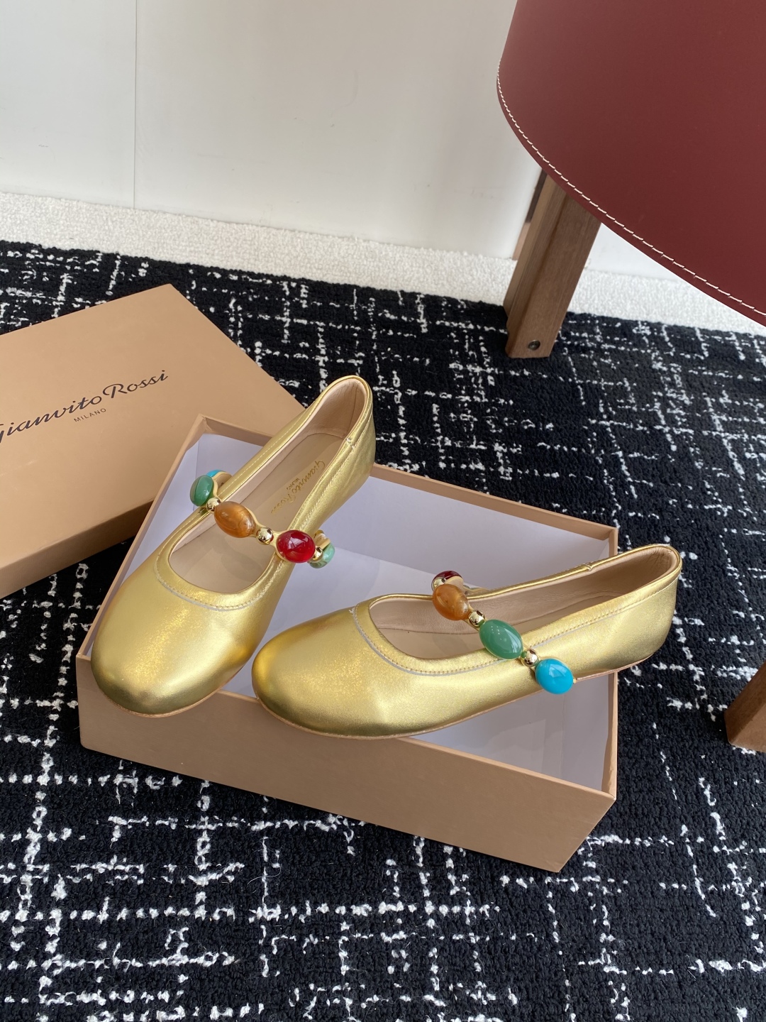 代购级
Gianvito Rossi 25ss 春夏新款 芭蕾舞 单鞋 

原版购入1比1打造 套楦工艺