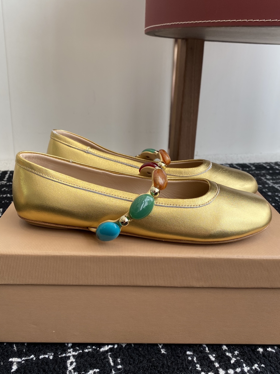 代购级
Gianvito Rossi 25ss 春夏新款 芭蕾舞 单鞋 

原版购入1比1打造 套楦工艺