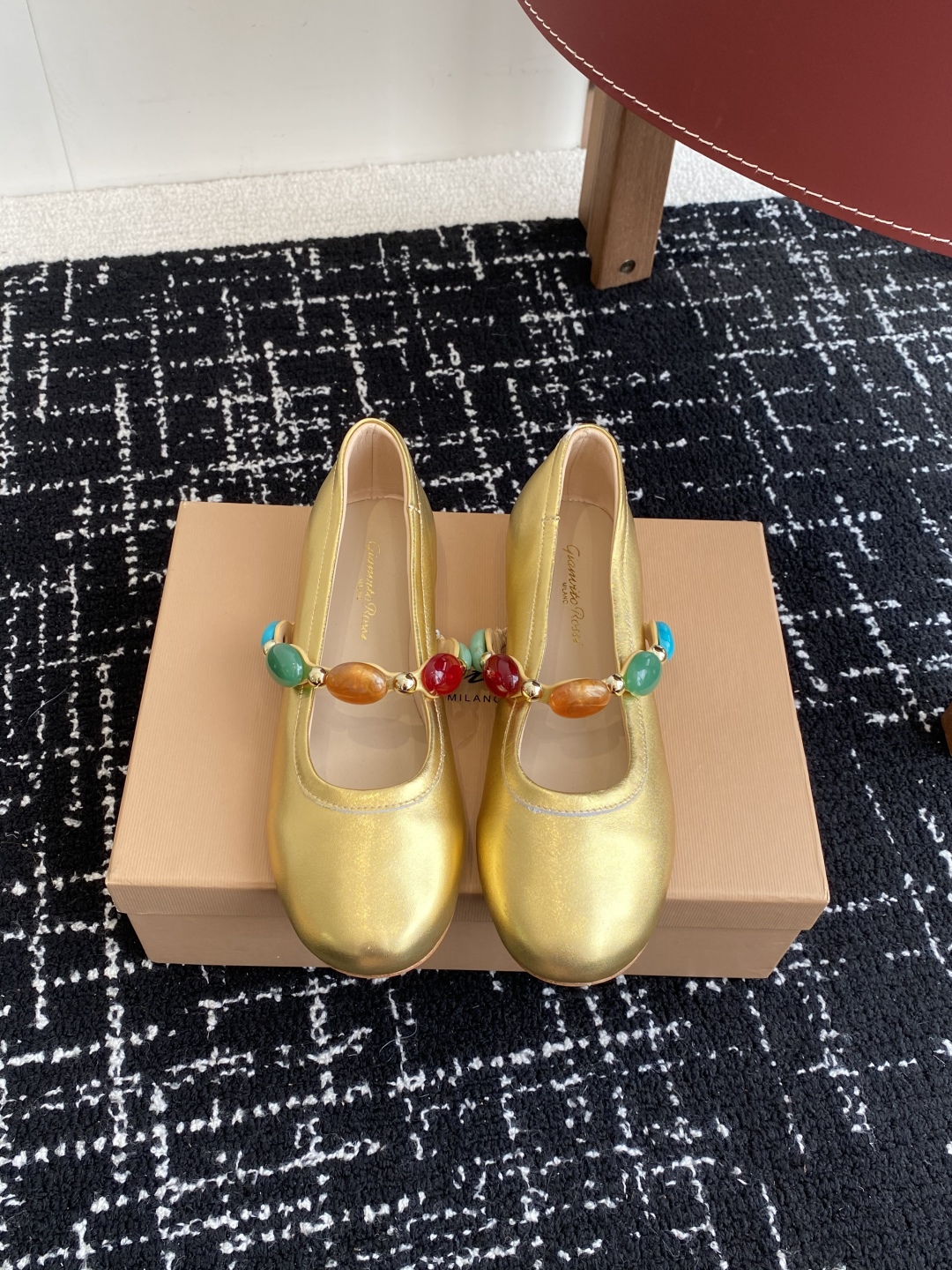 代购级
Gianvito Rossi 25ss 春夏新款 芭蕾舞 单鞋 

原版购入1比1打造 套楦工艺