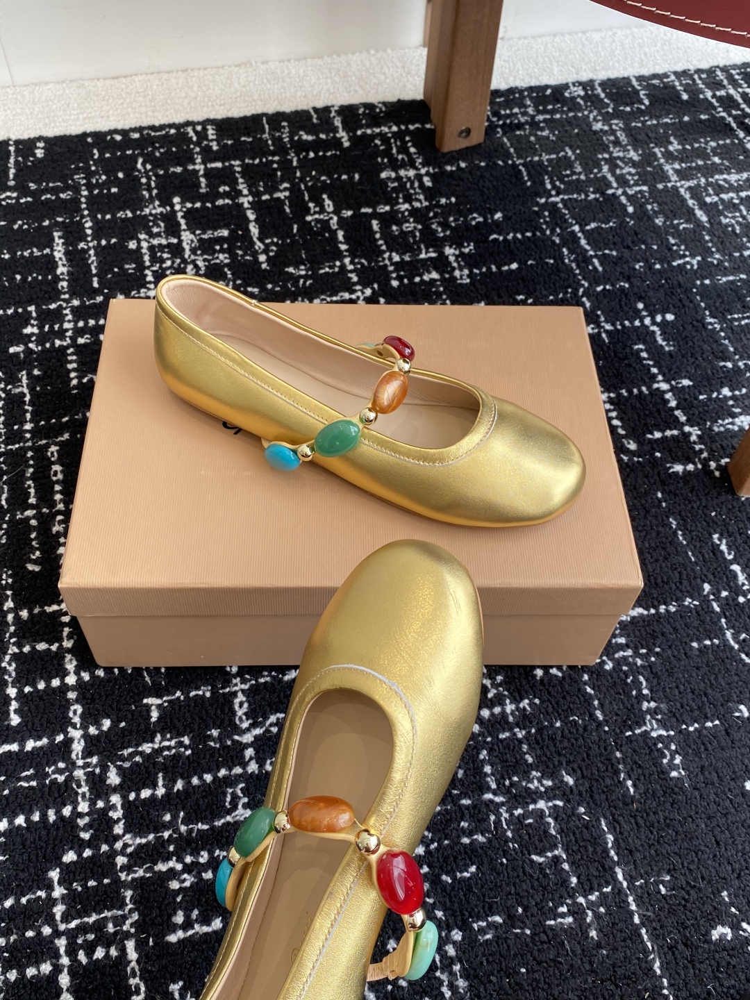 代购级
Gianvito Rossi 25ss 春夏新款 芭蕾舞 单鞋 

原版购入1比1打造 套楦工艺