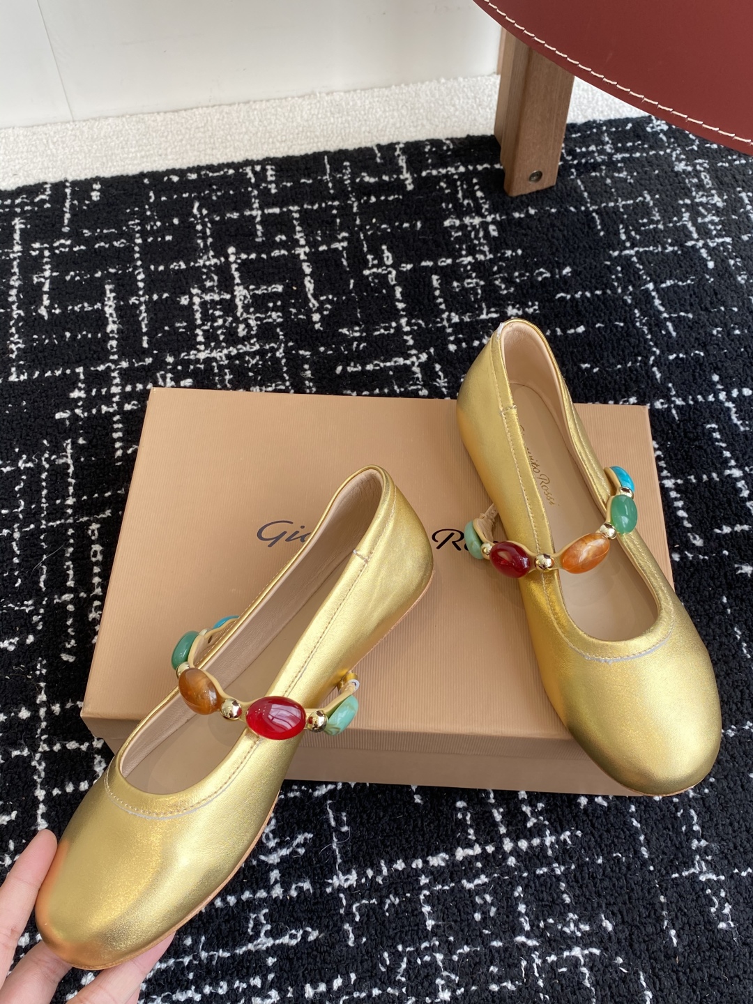 代购级
Gianvito Rossi 25ss 春夏新款 芭蕾舞 单鞋 

原版购入1比1打造 套楦工艺