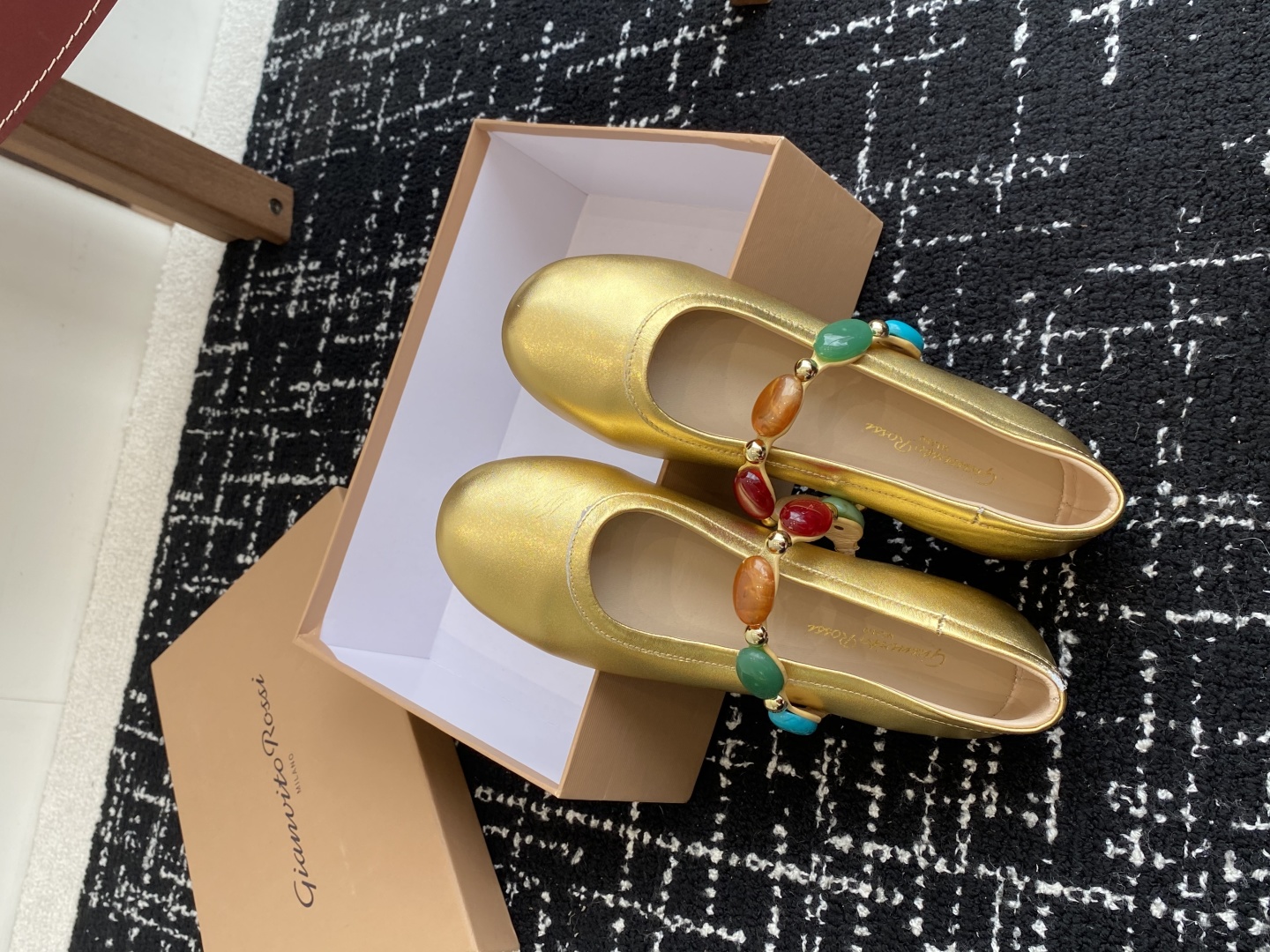 代购级
Gianvito Rossi 25ss 春夏新款 芭蕾舞 单鞋 

原版购入1比1打造 套楦工艺