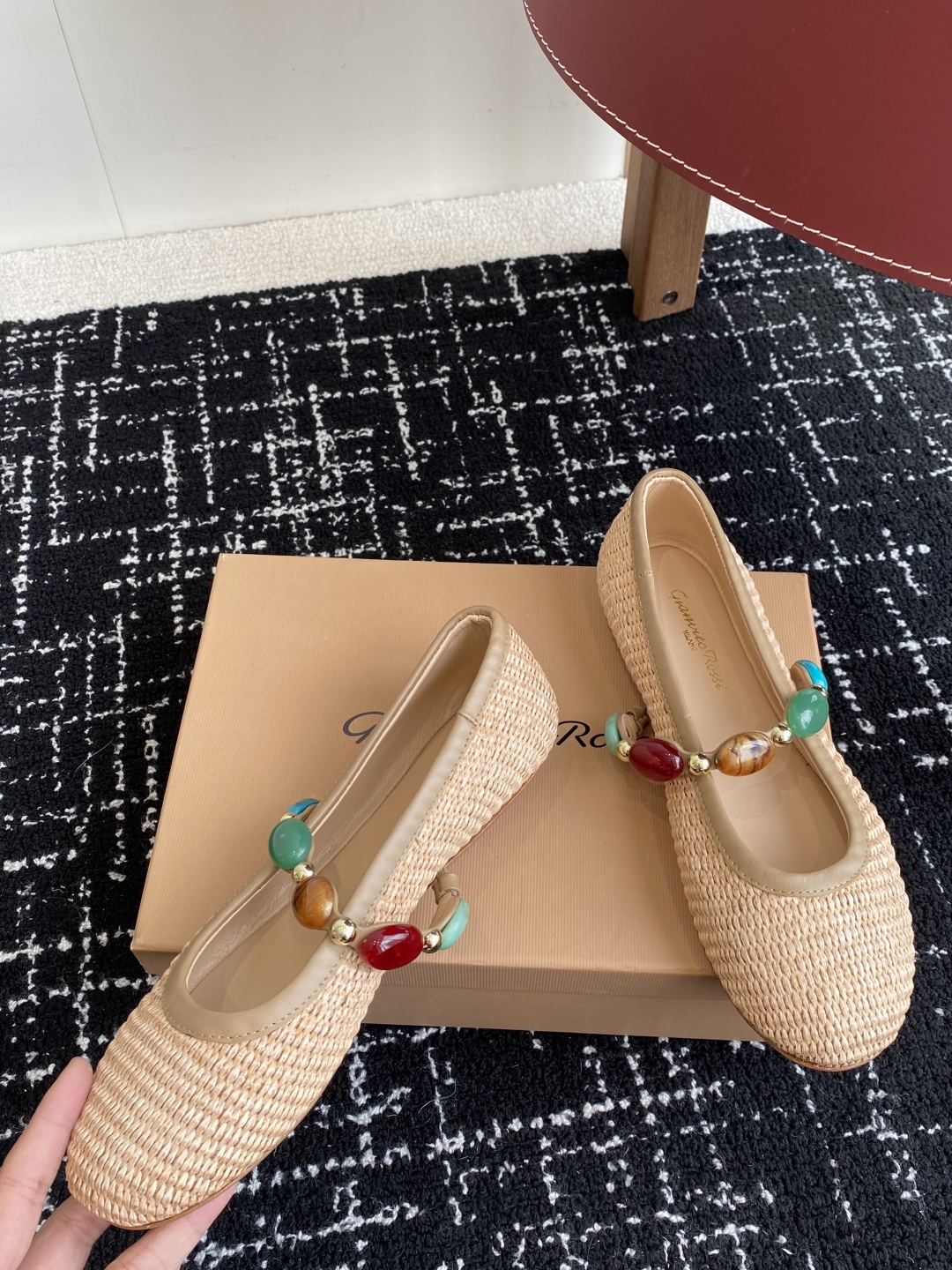 代购级
Gianvito Rossi 25ss 春夏新款 芭蕾舞 单鞋 

原版购入1比1打造 套楦工艺