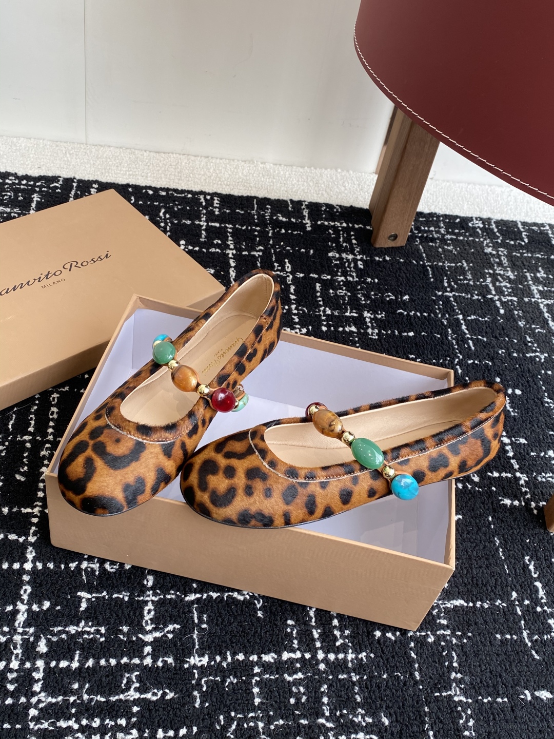 代购级
Gianvito Rossi 25ss 春夏新款 芭蕾舞 单鞋 

原版购入1比1打造 套楦工艺