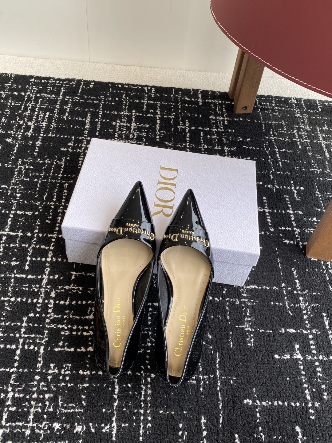 代购级
Dior 25ss 春夏新款 迪奥 Dior Boy 尖头高跟鞋 单鞋 后空凉鞋
这款 My