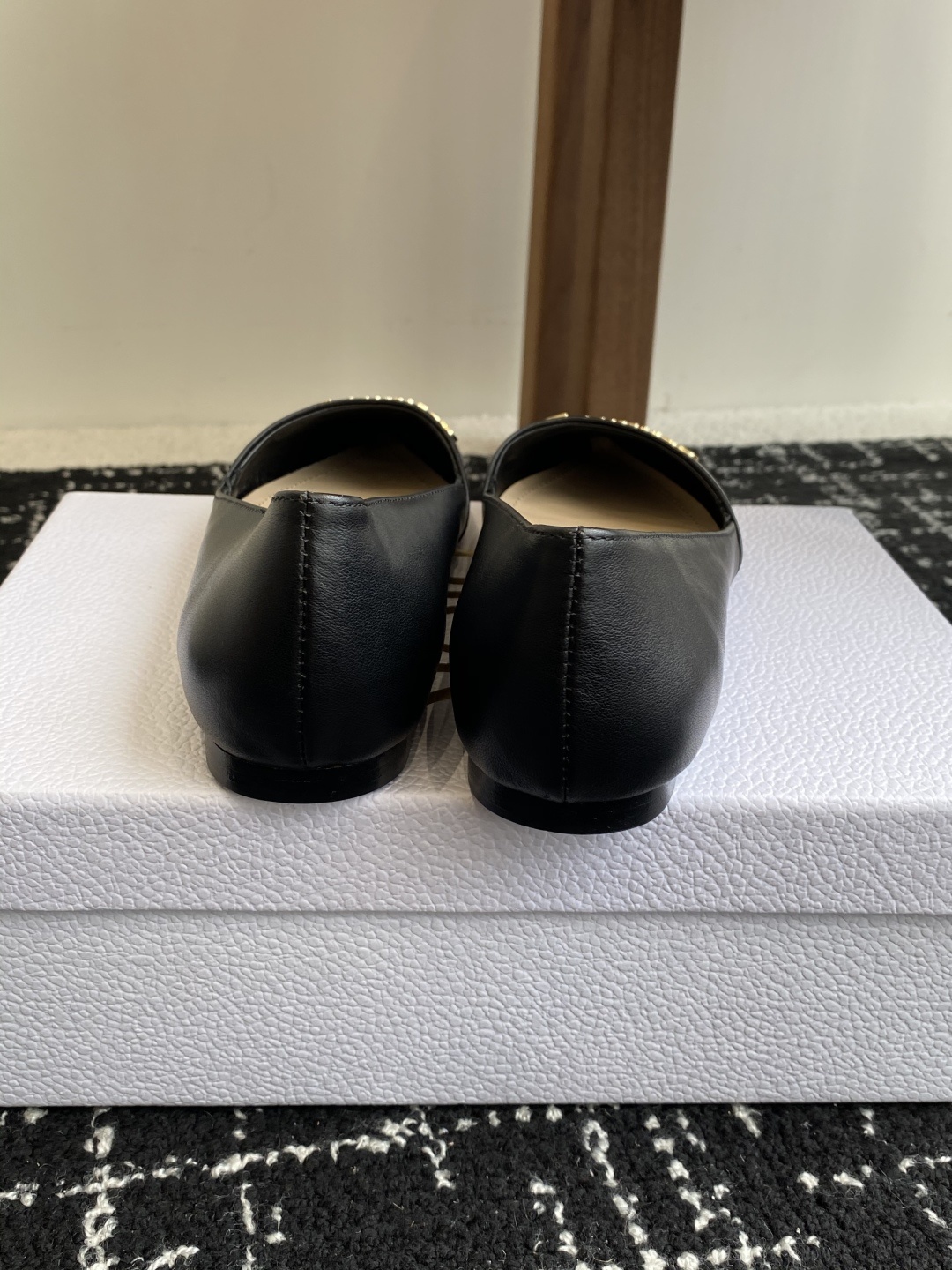 代购级
Dior 25ss 春夏新款 迪奥 Dior Boy 尖头高跟鞋 单鞋 后空凉鞋
这款 My