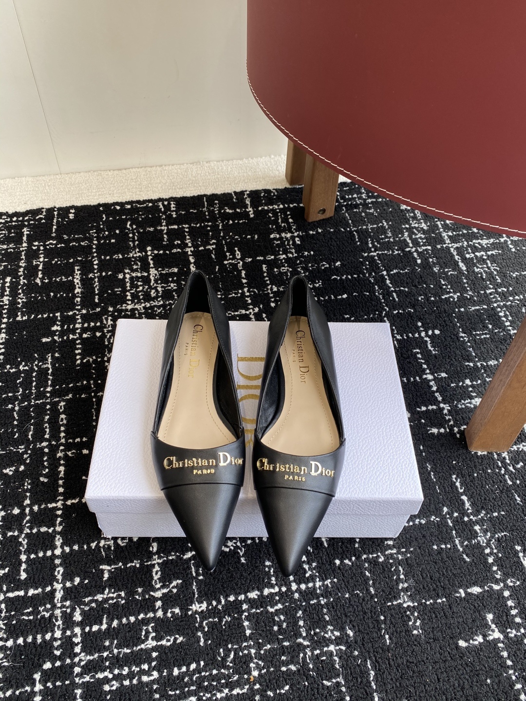 代购级
Dior 25ss 春夏新款 迪奥 Dior Boy 尖头高跟鞋 单鞋 后空凉鞋
这款 My
