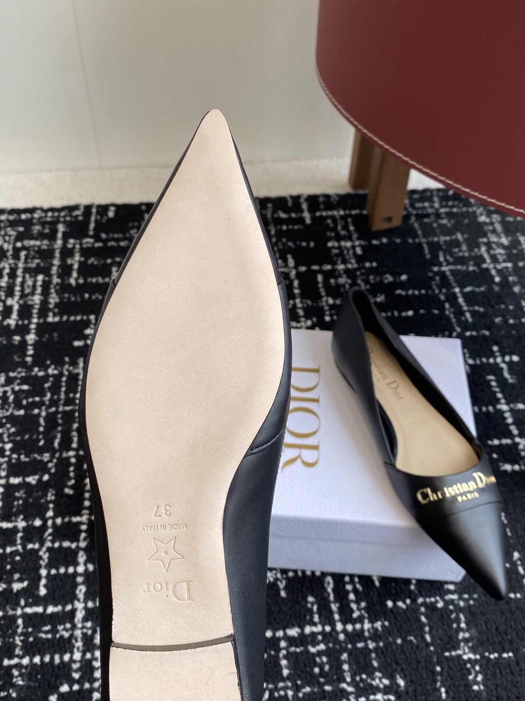 代购级
Dior 25ss 春夏新款 迪奥 Dior Boy 尖头高跟鞋 单鞋 后空凉鞋
这款 My