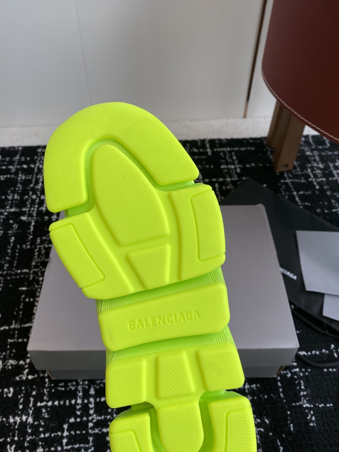 代购级
BALENCIAG A巴黎世家拖鞋 升级版推出Speed 2.0 版本全新袜子鞋拖鞋 原厂货 绝