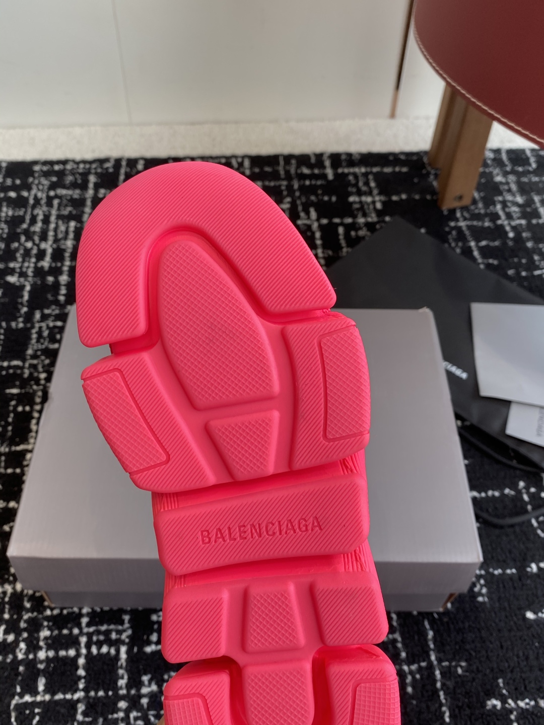 代购级
BALENCIAG A巴黎世家拖鞋 升级版推出Speed 2.0 版本全新袜子鞋拖鞋 原厂货 绝