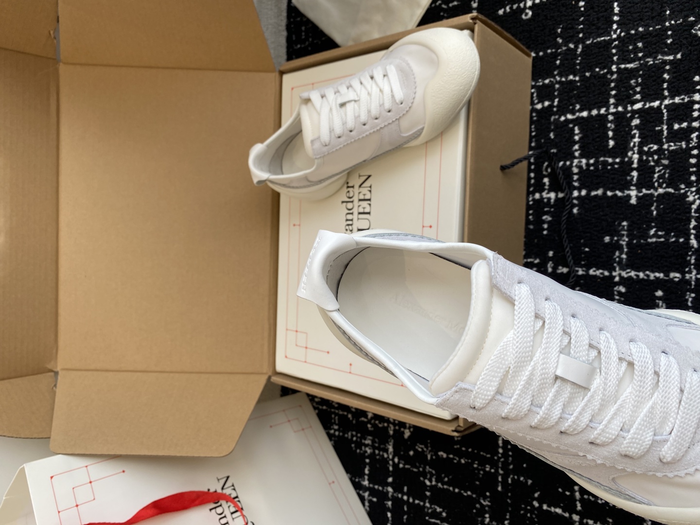 代购级（官网同步✈️飞机盒包装）
麦昆  25ss 春夏季新款 ALEXANDER MCQUEEN/亚历