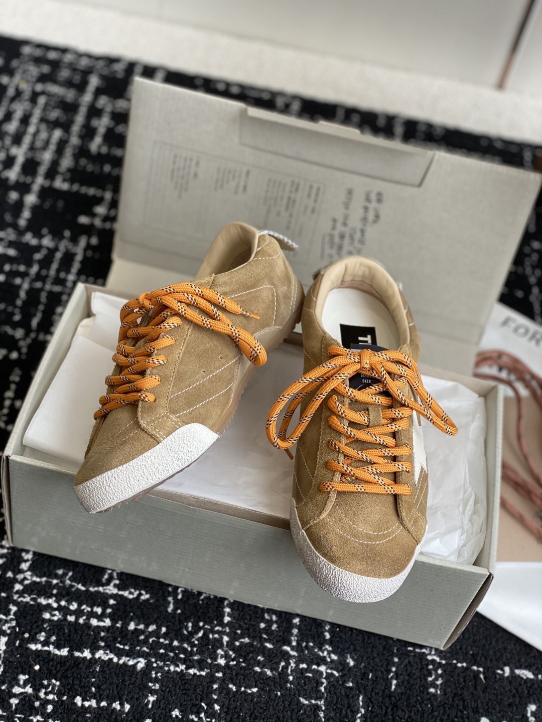 东莞代购级（⚠️下单备注版本）
GGDB~~Golden Goose 25ss 情侣款 德训鞋 全网最好