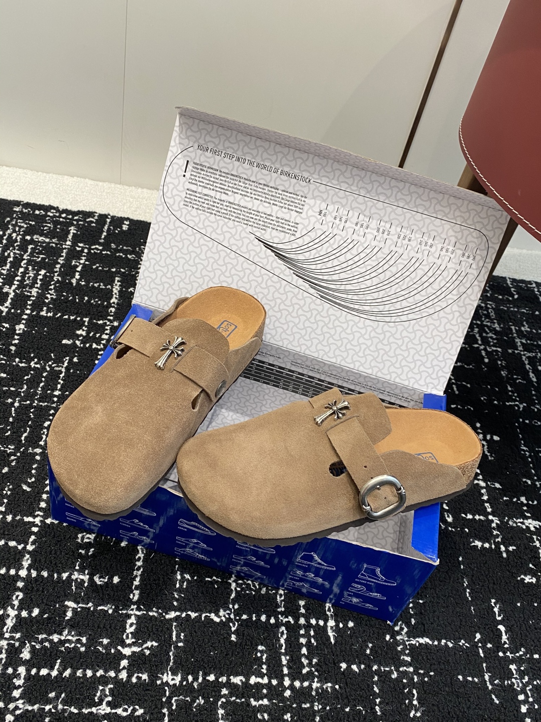 代购级
Birkenstock 克罗心 25ss 新款 勃肯 情侣款 包头拖 这两个品牌刚出联名我就心动