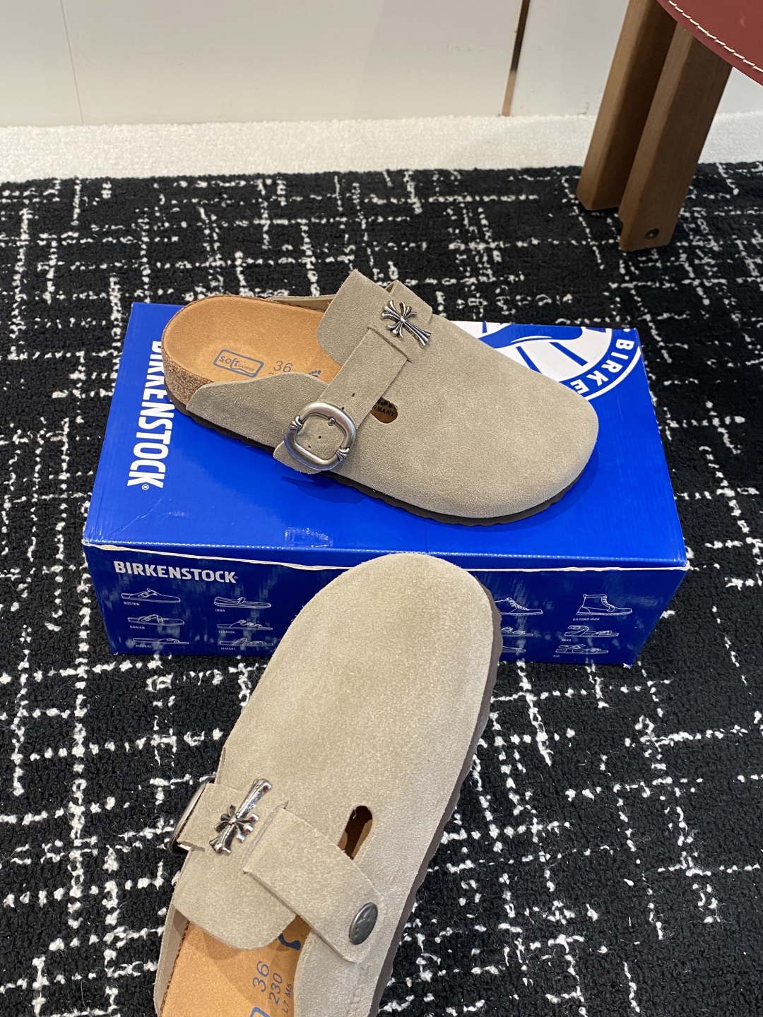 代购级
Birkenstock 克罗心 25ss 新款 勃肯 情侣款 包头拖 这两个品牌刚出联名我就心动