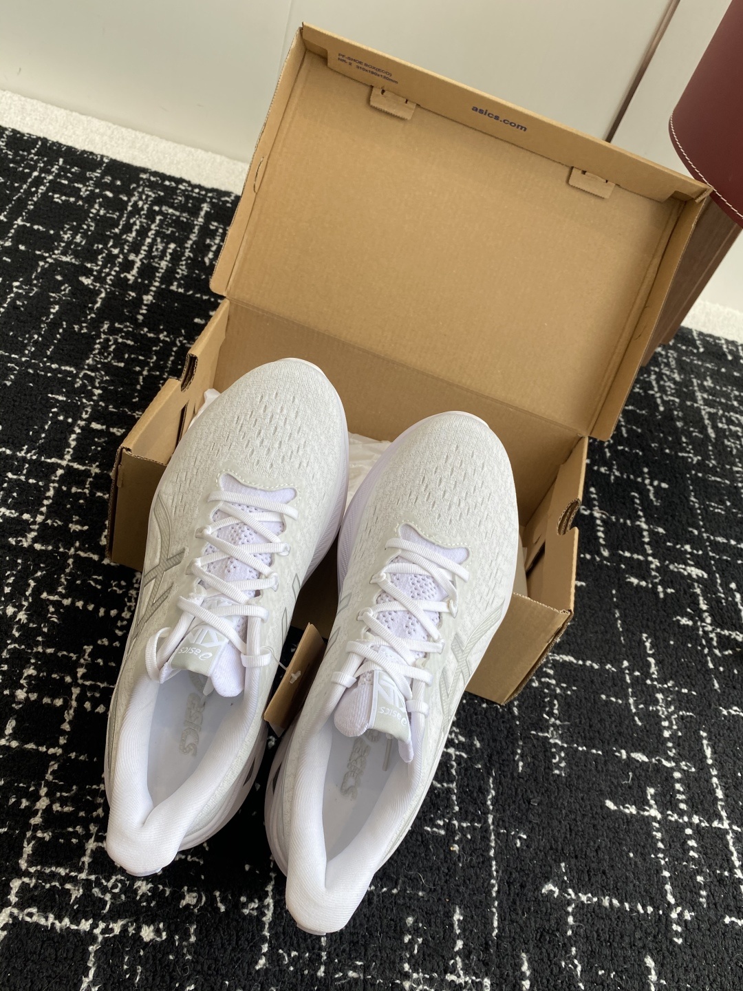 莞产纯原
情侣款 ASICS Gel-Kinsey Max该款 ASICS Gel-Kinsey Max