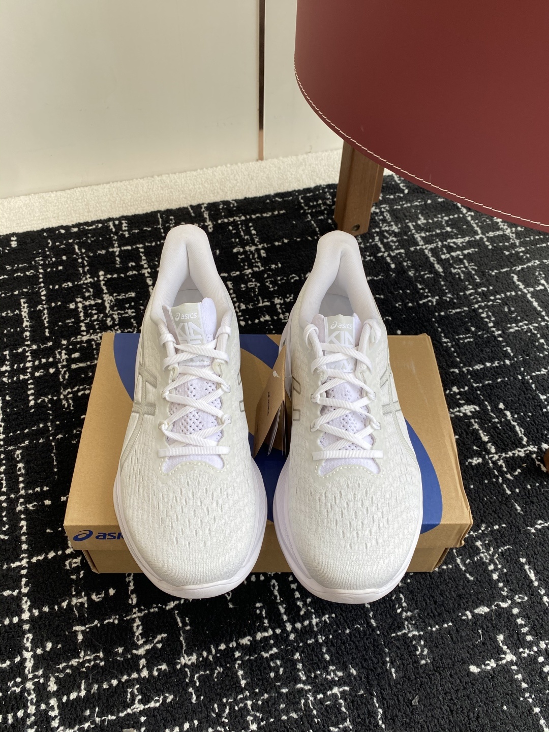 莞产纯原
情侣款 ASICS Gel-Kinsey Max该款 ASICS Gel-Kinsey Max