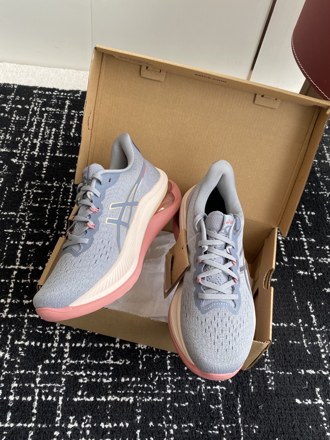 莞产纯原
情侣款 ASICS Gel-Kinsey Max该款 ASICS Gel-Kinsey Max