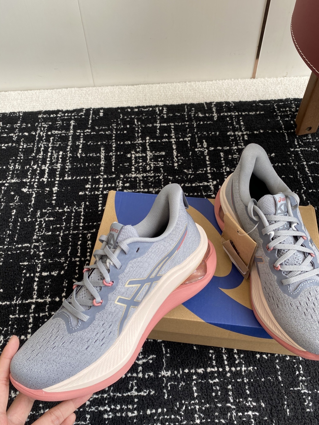 莞产纯原
情侣款 ASICS Gel-Kinsey Max该款 ASICS Gel-Kinsey Max