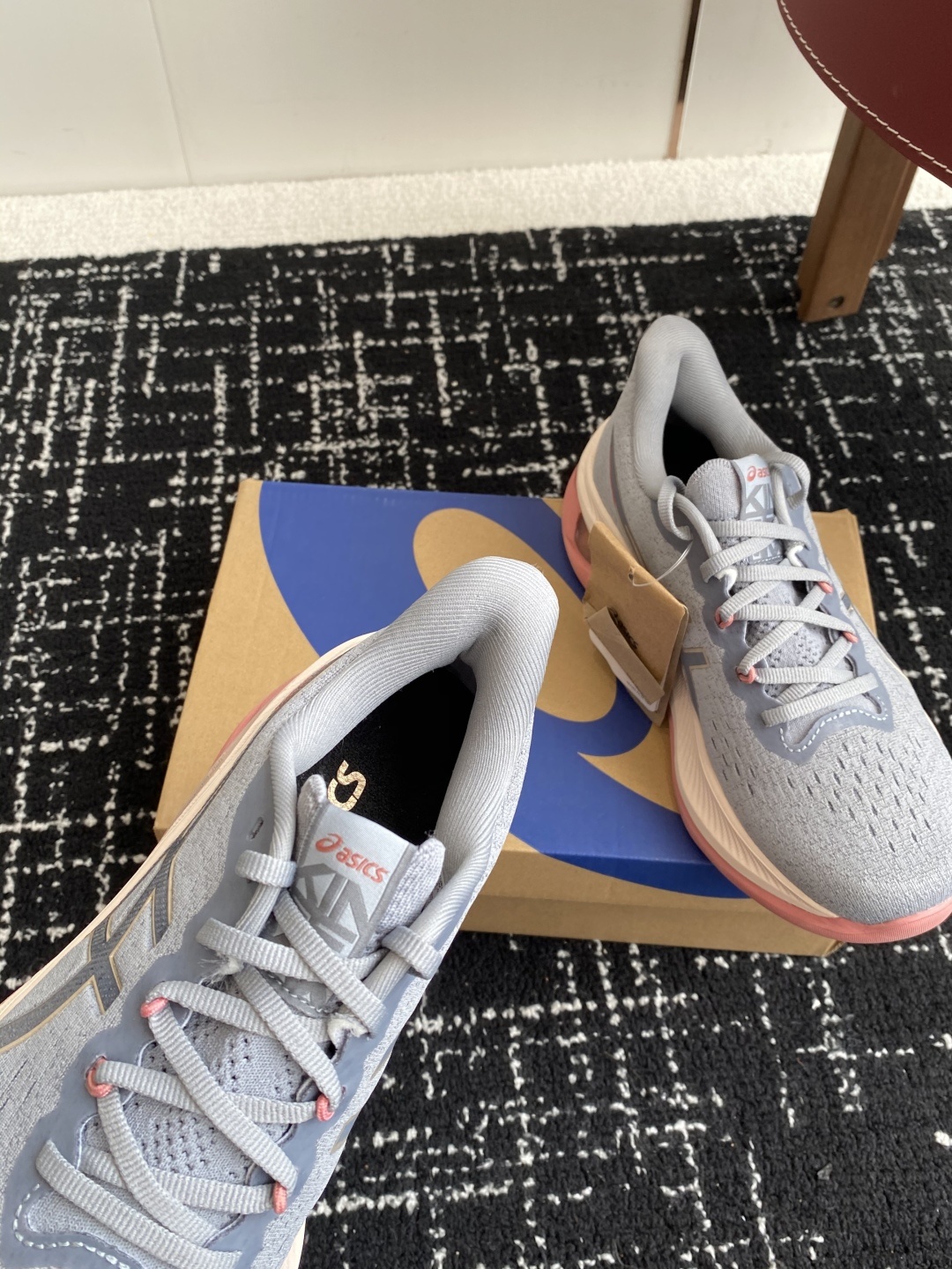 莞产纯原
情侣款 ASICS Gel-Kinsey Max该款 ASICS Gel-Kinsey Max