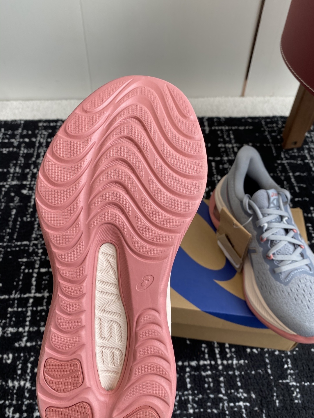 莞产纯原
情侣款 ASICS Gel-Kinsey Max该款 ASICS Gel-Kinsey Max