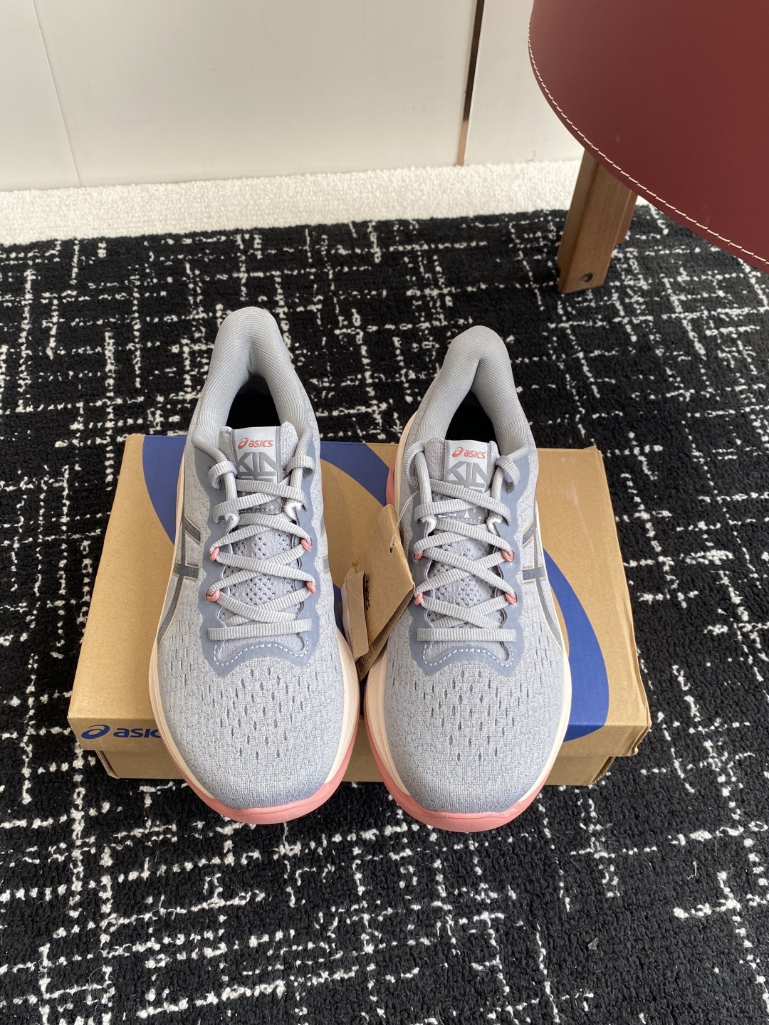 莞产纯原
情侣款 ASICS Gel-Kinsey Max该款 ASICS Gel-Kinsey Max