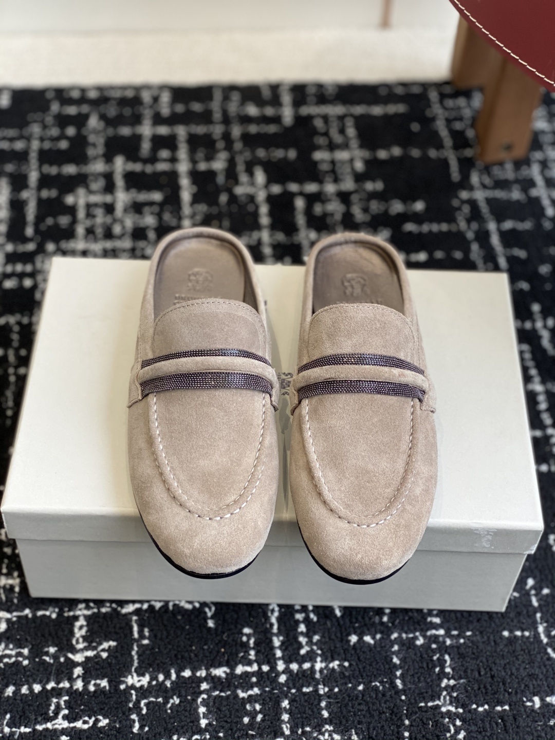 代购级
25ss 春夏新款 The row 乐福半拖
有谁能拒绝这样一双The row啊! 一定要分