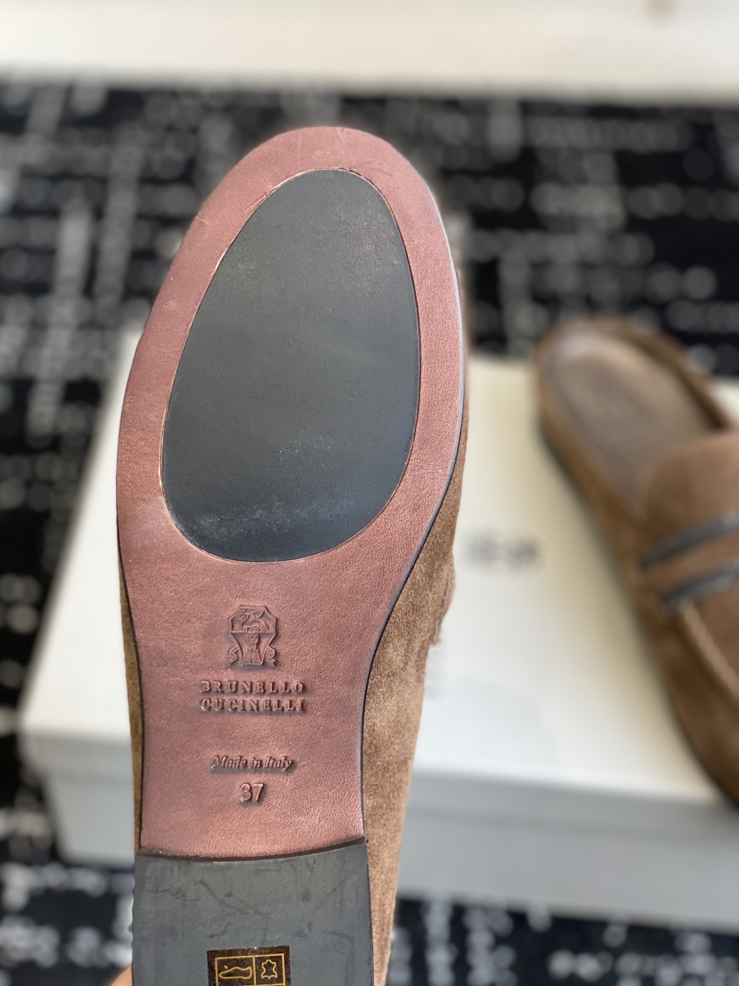 代购级
25ss 春夏新款 The row 乐福半拖
有谁能拒绝这样一双The row啊! 一定要分