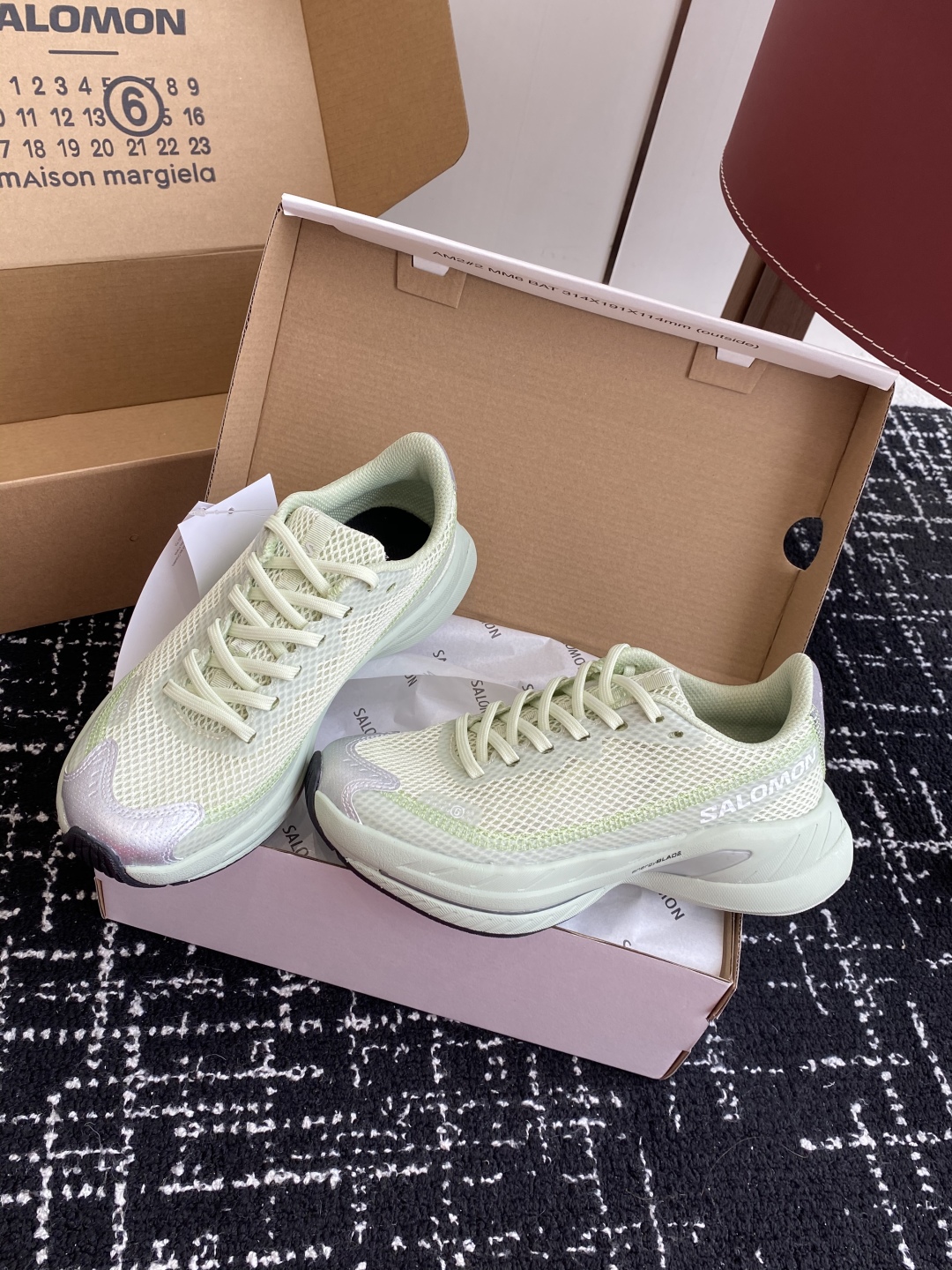 代购级（⚠️官网同步✈️盒包装）
MM6 x SALOMON - Spectur Maison 

Ma