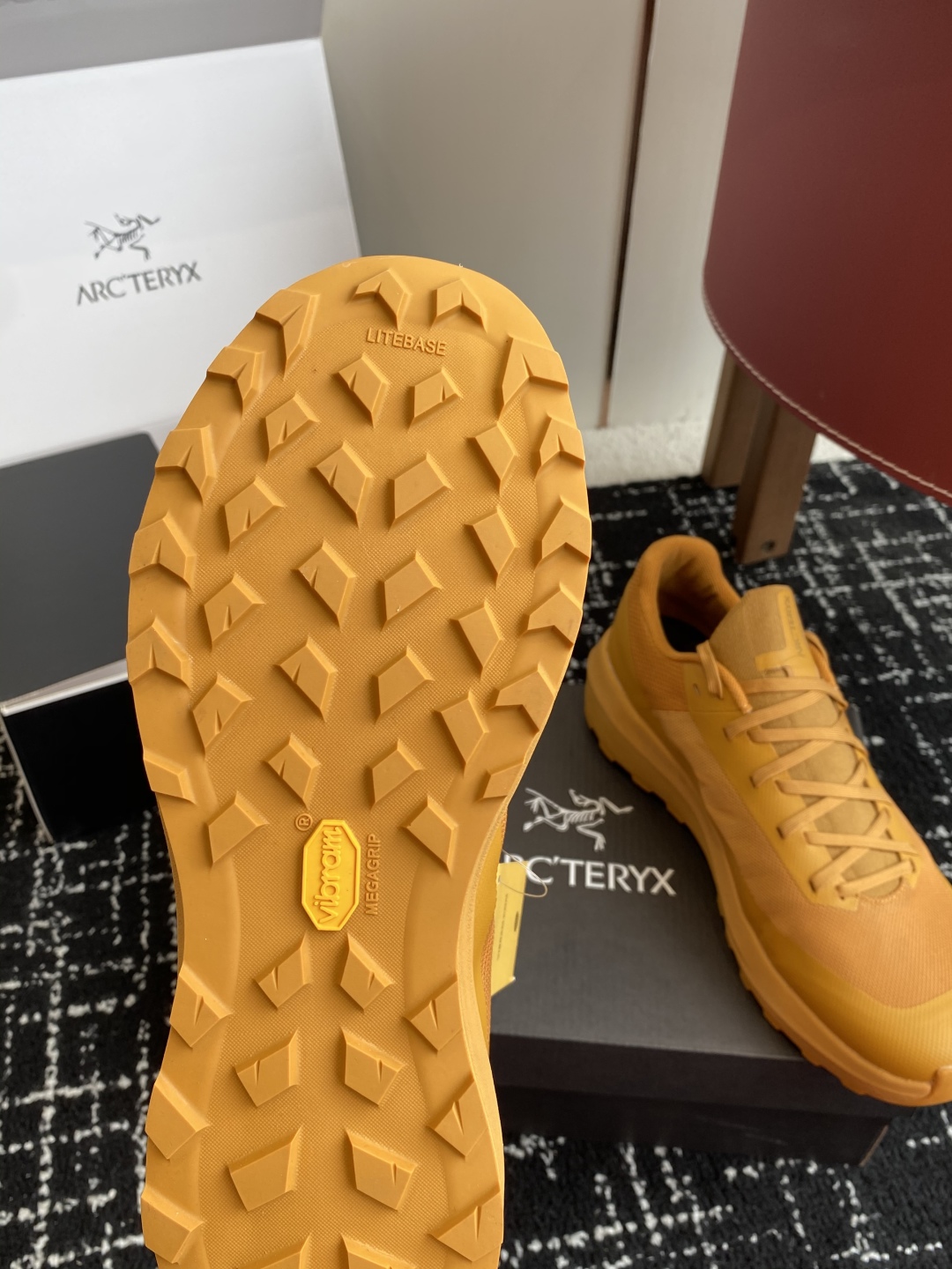 东莞代购级（官网同步✈️盒包装）
始祖鸟 ARCTERYX NORVAN VT 情侣款户外透气低帮越减震