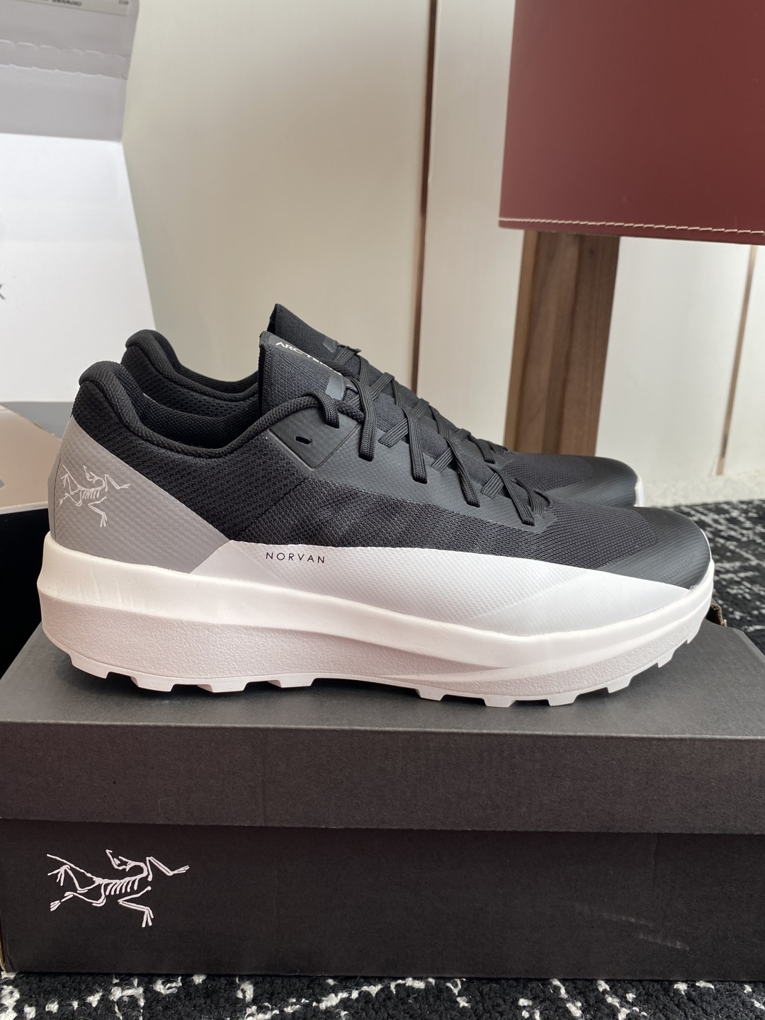 东莞代购级（官网同步✈️盒包装）
始祖鸟 ARCTERYX NORVAN VT 情侣款户外透气低帮越减震