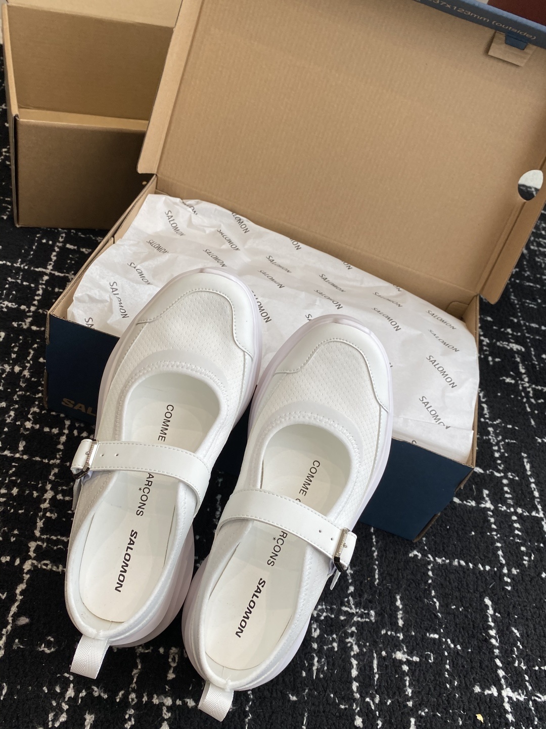代购级
CDG x Salomon 萨洛蒙 联名款XT-6 系列 厚底 玛丽珍 休闲 运动鞋
原版购入