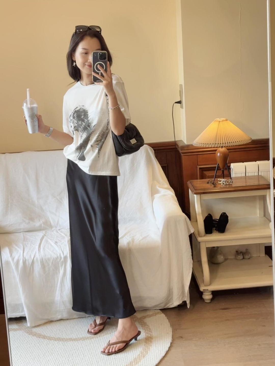 NO:447550,Foot picture reference, split toe shoes19860909上脚图 参考,分趾鞋,Women's Shoes